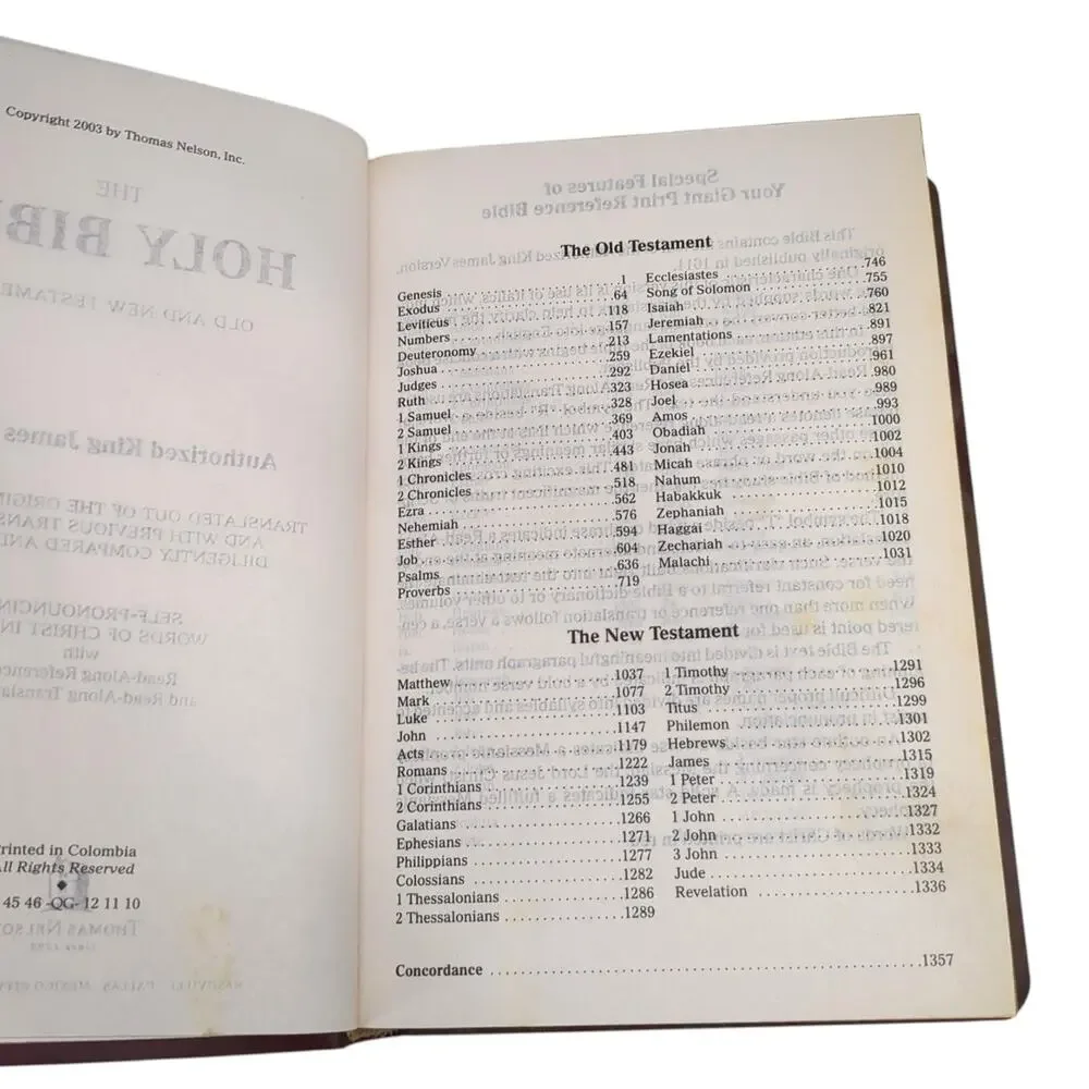 King James Version KJV Holy Bible Classic Series Giant Print Reference Edition